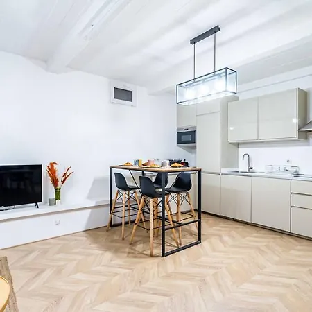 Apartment 6 Personnes Montmartre